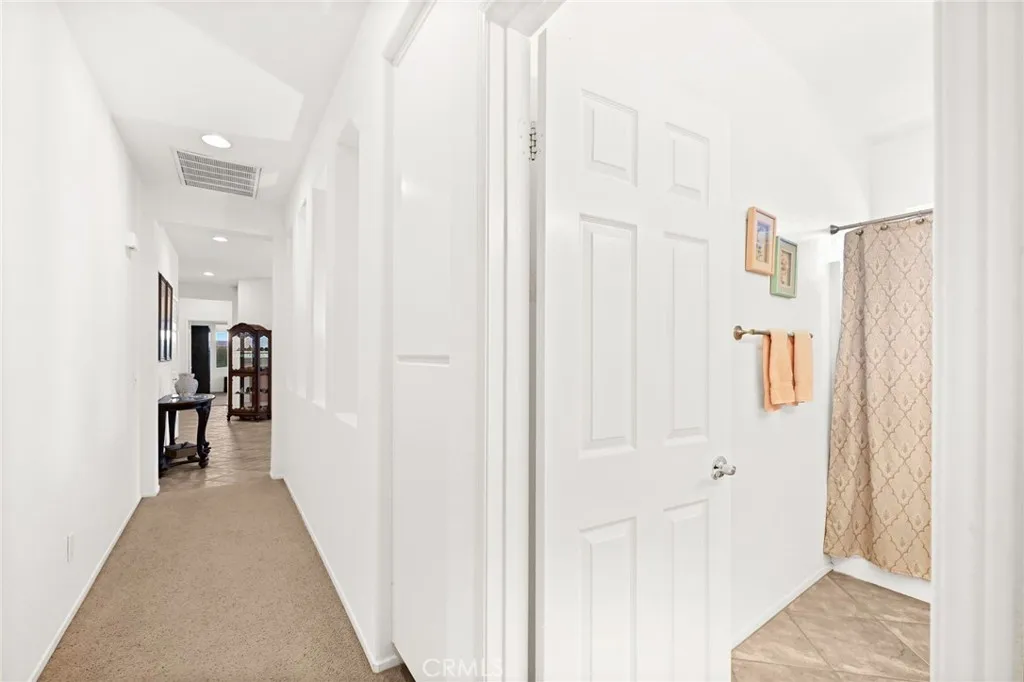 28338 Pleasanton Court, Menifee, California 92584 home-pic-29